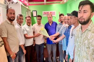 টরন্টোতে ডেমোক্র্যাট নেতা মিনহাজ চৌধুরীকে সংবর্ধনা