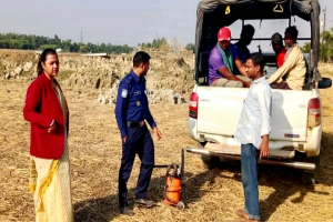 জৈন্তাপুরে ফসলি জমির মাটি কাটায়  ৭০ হাজার টাকা জরিমানা