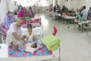 হাম ও উপসর্গে প্রতিদিন বাড়ছে মৃ*ত্যু, আ ক্রা ন্ত প্রায় দুই হাজার শিশু হাম ও উপসর্গে প্রতিদিন বাড়ছে মৃ*ত্যু, আ ক্রা ন্ত প্রায় দুই হাজার শিশু