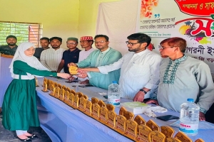 বড়লেখায় কৃতী শিক্ষার্থীদের সংবর্ধনা বড়লেখায় কৃতী শিক্ষার্থীদের সংবর্ধনা