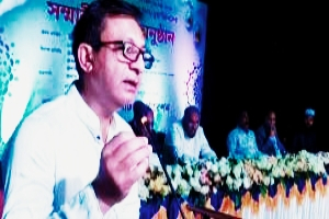 সাধারণ মানুষের স্বার্থকে অগ্রাধিকার দিচ্ছে সরকার: বাণিজ্যমন্ত্রী