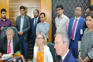 মূল্যস্ফীতি নিয়ন্ত্রণে কাজ চলছে, রাতারাতি সম্ভব নয়: অর্থমন্ত্রী 