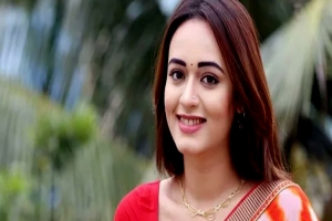 বিশ্বাস করে প্রতারিত হয়েছেন অহনা!