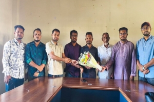 গোয়াইনঘাট প্রেসক্লাবের নবনির্বাচিত কমিটিকে রিপোর্টার্স ক্লাবের ফুলেল শুভেচ্ছা গোয়াইনঘাট প্রেসক্লাবের নবনির্বাচিত কমিটিকে রিপোর্টার্স ক্লাবের ফুলেল শুভেচ্ছা