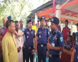 মৌলভীবাজারের বিভিন্ন পূজা মন্ডপ পরিদর্শন করলেন পুলিশ সুপার মনজুর