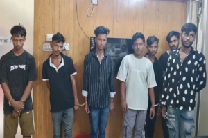 রাজধানীতে শীর্ষ ছিনতাইকারী ‘কুত্তা ফারুক’সহ গ্রেপ্তার ৭ রাজধানীতে শীর্ষ ছিনতাইকারী ‘কুত্তা ফারুক’সহ গ্রেপ্তার ৭