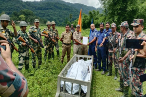 কোম্পানীগঞ্জ  সী মা ন্তে বাংলাদেশির লা*শ হস্তান্তর করেছে বি এস এফ