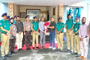 এসএমপি’র নতুন কমিশনার সারোয়ার মুর্শেদ শামীমের দায়িত্ব গ্রহণ এসএমপি’র নতুন কমিশনার সারোয়ার মুর্শেদ শামীমের দায়িত্ব গ্রহণ