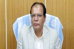 সৈয়দপুর বিমানবন্দরে হঠাৎ অসুস্থ মন্ত্রী আসাদুল হাবিব দুলু, ঢাকায় নেওয়ার প্রস্তুতি