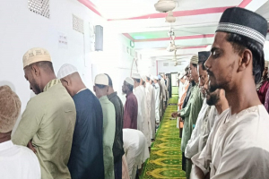 জগন্নাথপুরে ঈদুল আজহার জামাত অনুষ্ঠিত জগন্নাথপুরে ঈদুল আজহার জামাত অনুষ্ঠিত