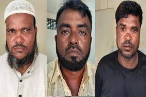 জাফলংয়ে দুই উপদেষ্টার গাড়ি আটকে বি ক্ষো ভের ঘটনায় গ্রে ফ তা র ৩