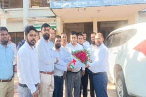 জগন্নাথপুরে বিভিন্ন প্রতিষ্ঠান পরিদর্শন করলেন জেলা প্রশাসক
