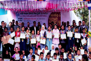 জৈন্তাপুরে ফ্রেন্ডশিপ মেধাবৃত্তি উত্তীর্ণ শিক্ষার্থীদের সংবর্ধনা ও পুরস্কার বিতরণ অনুষ্ঠিত