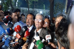 ডিসেম্বরের মধ্যে নি র্বা চ ন দেওয়ার জন্য কাজ করছে সরকার