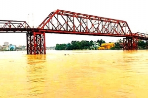 সুরমা-কুশিয়ারায় পানি বাড়লেও ব*ন্যার আ*শঙ্কা নেই সুরমা-কুশিয়ারায় পানি বাড়লেও ব*ন্যার আ*শঙ্কা নেই