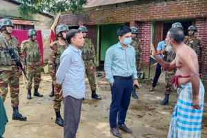 গোলাপগঞ্জের এসি ল্যান্ড সহ ৫ সরকারি কর্মকর্তাকে শো ক জ