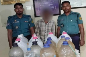 সিলেটে চোলাই ম*দসহ যুবক গ্রে*প্তার