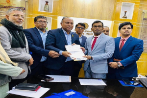 মনোনয়নপত্র দাখিল করলেন অ্যাডভোকেট এমরান চৌধুরী
