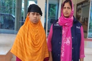 পলাতক হাসিনা কেরানীগঞ্জে গ্রে প্তা র পলাতক হাসিনা কেরানীগঞ্জে গ্রে প্তা র