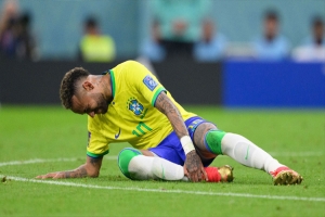 নেইমারের মাঠে ফেরার সময় জানাল ব্রাজিল
