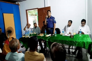 দুর্গাপূজা উপলক্ষে জৈন্তাপুর থানায় মতবিনিময় দুর্গাপূজা উপলক্ষে জৈন্তাপুর থানায় মতবিনিময়