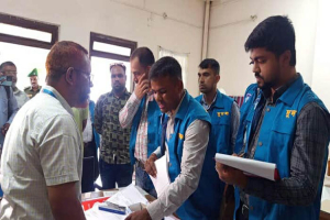 ওসমানী হাসপাতালে দু দ কে র অভি*যান, ধরা পড়লো যেসব অনিয়ম