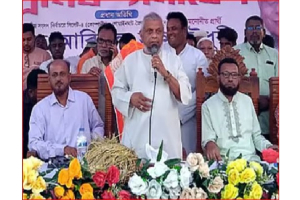 সনাতন পদ্ধতিতে পাথর উত্তোলনকে প্রাধান্য দিয়ে  পর্যটন কেন্দ্র হিসেবে গড়ে তোলার আশ্বাস দিলেন আরিফুল হক চৌধুরী