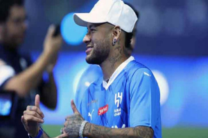 নতুন চুক্তিতে নেইমার