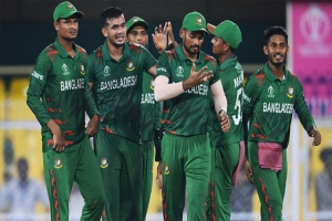 চ্যাম্পিয়ন্স ট্রফির আগে যাদের বি প ক্ষে খেলবে বাংলাদেশ