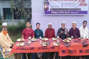 রাণীগঞ্জ দূরন্ত ক্লাব এর ১০ম প্রতিষ্ঠা বার্ষিকী’র ইফতার ও দোয়া মাহফিল