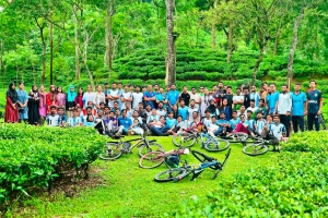 সাস্ট ফিটনেস ক্লাবের 'প্যাডেল টু লাক্কাতুড়া' সাস্ট ফিটনেস ক্লাবের 'প্যাডেল টু লাক্কাতুড়া'