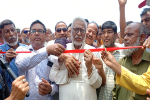 আসন্ন ঈদুল আজহাকে সামনে রেখে নবীগঞ্জে পানিউম্দা ইউনিয়ন পশুর হাটের উদ্বোধন আসন্ন ঈদুল আজহাকে সামনে রেখে নবীগঞ্জে পানিউম্দা ইউনিয়ন পশুর হাটের উদ্বোধন