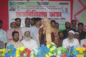 জৈন্তাপুর দরবস্ত বাজারে এড: জেবুন নাহার সেলিমের মতবিনিময় সভা ও লিফলেট বিতরণ