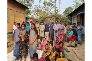 খাদিমনগরে উ*চ্ছেদ আ*তঙ্কে  ১৬টি গারো পরিবার
