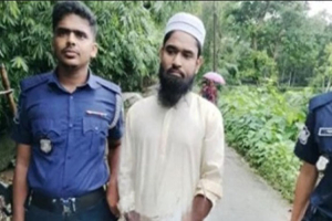 অবশেষে যৌন নিপীড়ক শরিফ পুলিশের জালে