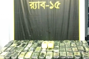 ৬ লাখ ই য়া বা ফেলে পালাল মা দ ক কারবারিরা ৬ লাখ ই য়া বা ফেলে পালাল মা দ ক কারবারিরা