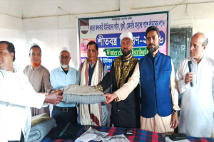 বিশ্বনাথে অলংকারী ইউনিয়ন ওয়েলফেয়ার এন্ড  ডেভলপমেন্ট ট্রাস্ট ইউকে'র শীতবস্ত্র বিতরণ