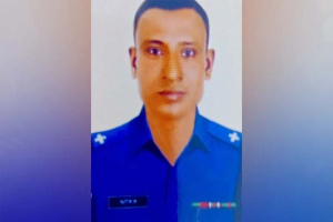 বালুবাহী ট্রাকের চাপায় এক এএসআই নি হ ত, আরেকজন আ হ ত