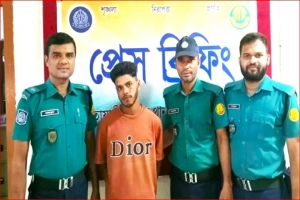 ফেসবুকে তারেক রহমানকে নিয়ে ক/টূক্তির অভিযোগে সিলেটে যুবক আট/ক ফেসবুকে তারেক রহমানকে নিয়ে ক/টূক্তির অভিযোগে সিলেটে যুবক আট/ক