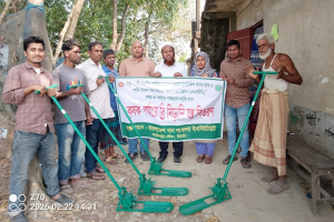 সিলেটে কৃষকদের মাঝে এলএসটিডি প্রকল্পের উদ্যোগে ব্রি নিড়ানি যন্ত্র বিতরণ