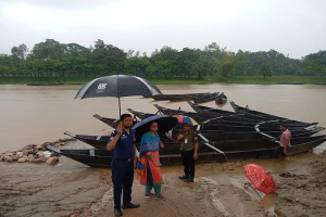 জৈন্তাপুরে পে-লোডার ও পাথর জ*ব্দ, এক লাখ টাকা জরি*মানা