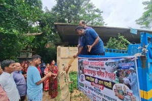 চট্টগ্রামের ব*ন্যাদুর্গতদের পাশে জগন্নাথপুরের মানবিক ফাউন্ডেশন চট্টগ্রামের ব*ন্যাদুর্গতদের পাশে জগন্নাথপুরের মানবিক ফাউন্ডেশন