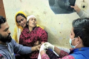 চুনারুঘাটে গৃহবধূকে কুপিয়ে জখম, মুমূর্ষু অবস্থায় হাসপাতালে ভর্তি