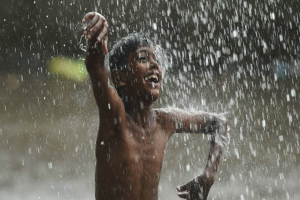 দাবদাহের মধ্যেই মিলল সিলেটে বৃষ্টির বার্তা
