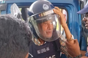 সিলেটে দুদকের কার্যালয়ে সাবেক পরিকল্পনামন্ত্রী এম এ মান্নানকে জি জ্ঞা সা বা দ