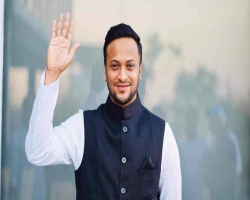 গাড়িবহর নিয়ে মাগুরার পথে সাকিব