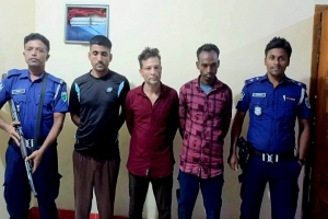 গোলাপগঞ্জে ইয়া/বাসহ তিন মা/দক কার/বারি গ্রে/প্তার গোলাপগঞ্জে ইয়া/বাসহ তিন মা/দক কার/বারি গ্রে/প্তার