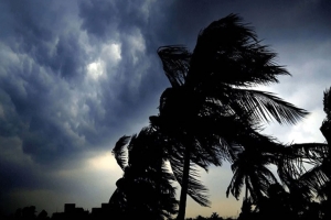 সন্ধ্যার মধ্যে সিলেটে ঝ*ড়ের শ*ঙ্কা