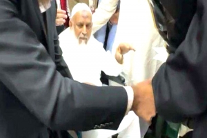 ১৩ বছর পর দেশে ফিরছেন বি এ ন পি নেতা কায়কোবাদ