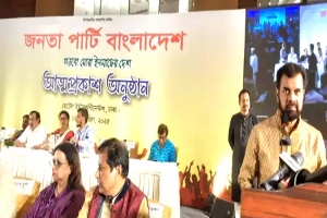দেশের মানুষের জন্য সততার সঙ্গে কাজ করতে চাই: ইলিয়াস কাঞ্চন
